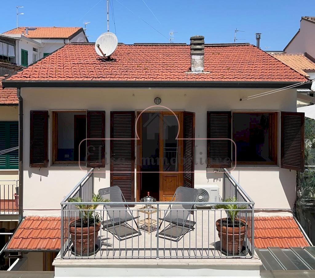 WhatsApp Image 2023-12-13 at 10.19.09.jpeg - Semi-detached house Viareggio - photo 1