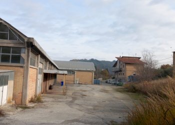 20231212_103522.jpg - Locale Commerciale Via Rancole 68, San Leo - foto 3