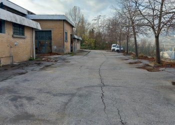 20231212_103707.jpg - Locale Commerciale Via Rancole 68, San Leo - foto 8