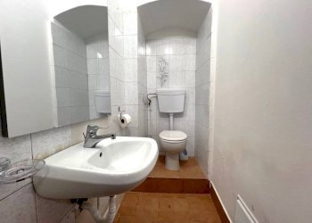 Warehouse via Felice Gazzolo, Genova - photo 10