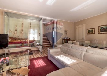 Villa Unifamiliare Via Duca degli Abruzzi, Varese (zona Calcinate del Pesce) - foto 4