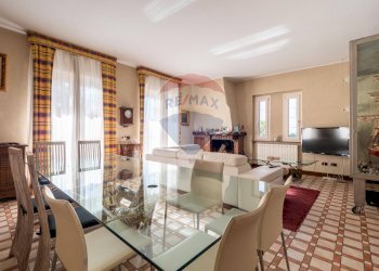 Villa Unifamiliare Via Duca degli Abruzzi, Varese (zona Calcinate del Pesce) - foto 7