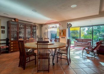 Villa Unifamiliare Via Duca degli Abruzzi, Varese (zona Calcinate del Pesce) - foto 22