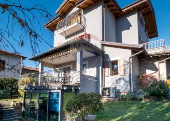 Villa Unifamiliare Via Duca degli Abruzzi, Varese (zona Calcinate del Pesce) - foto 28