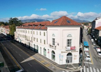 Vista - Ufficio via Luigi Sacco, 2, Varese - foto 12