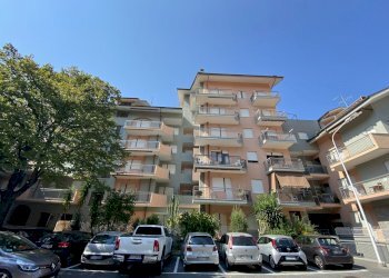 image00001.jpeg - Two-room apartment Via Ischia 17, San Bartolomeo al Mare - photo 2