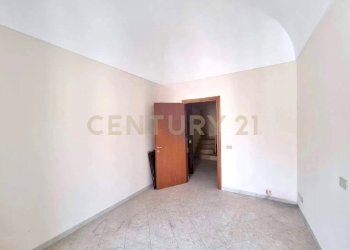 8.jpg - Quadrilocale Via Donna Giovanna D'Austria 6, Militello in Val di Catania - foto 11