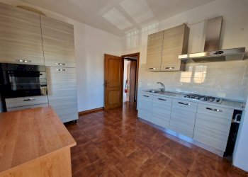 20231125_092035.jpg - Porzione di casa Via Misano 3, Santarcangelo di Romagna - foto 11