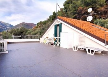 Villa Cisano sul Neva - foto 24