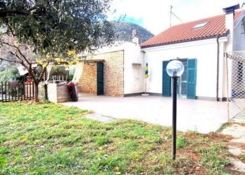 Villa Cisano sul Neva - foto 32