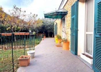 Villa Cisano sul Neva - foto 40