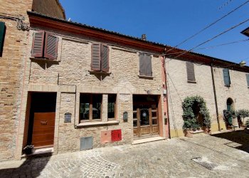 Appartamento Via Roma, Saludecio - foto 1