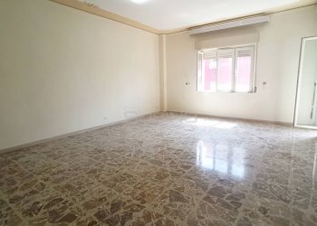 Quadrilocale VIA SEBASTIANO OLIVIERI, Siracusa - foto 5