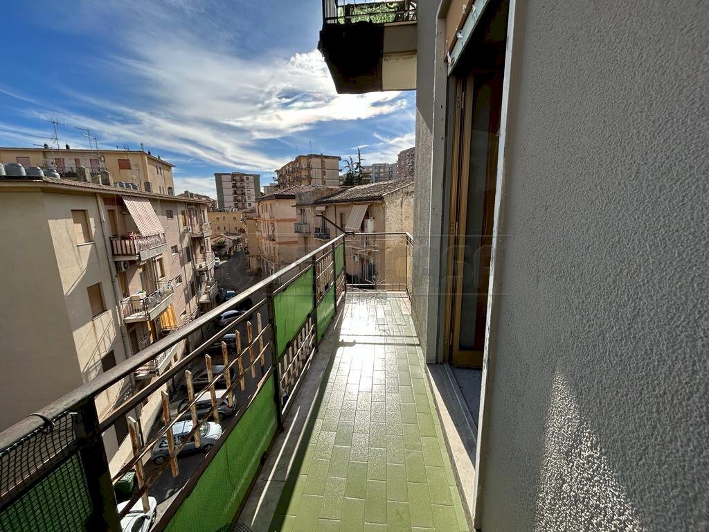 Immagine WhatsApp 2023-12-13 ore 18.23.59_59a9f898 - Four-room apartment via tricomi 5, Caltanissetta - photo 3