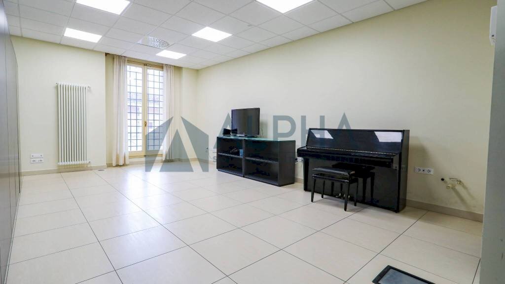 vista - Three-room apartment piazza del Popolo, Faenza - photo 2