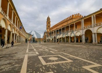 vista - Trilocale piazza del Popolo, Faenza - foto 1