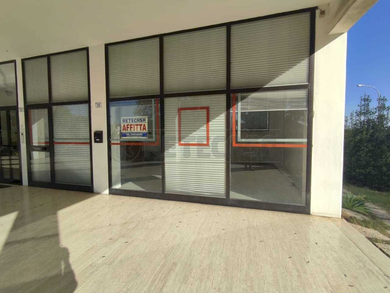 Commercial Premises Montecchio Maggiore - photo 1