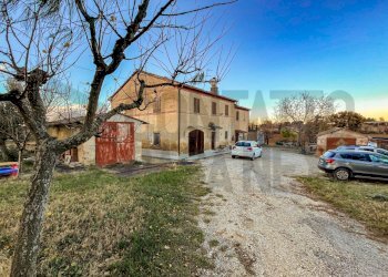 020FB78E-5607-470A-A787-C7B5F33C65A1.jpeg - Casale Monsano - foto 2