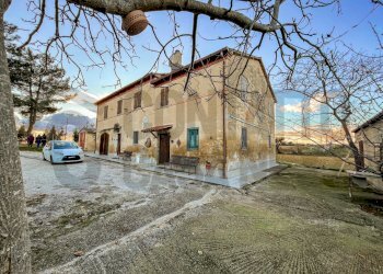 8535CCCE-379D-49E5-9D30-7078B38F62E7.jpeg - Casale Monsano - foto 3