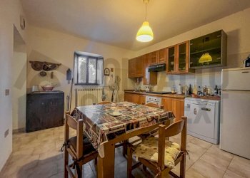 6FB2B37B-73C2-4F53-A5F2-BACA8727AA72.jpeg - Casale Monsano - foto 8