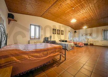 7AA4F216-2ADB-4E5A-8975-D1AB01DCC2F9.jpeg - Casale Monsano - foto 18