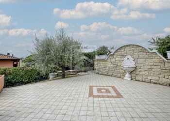 Villa via Pozze, San Felice del Benaco - photo 11