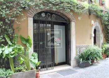 Locale Commerciale via Duomo, Salò - foto 3