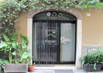 Locale Commerciale via Duomo, Salò - foto 13