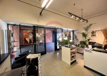 Shop Piazza Vittorio Veneto, 16M 
 Biella, Biella - photo 1