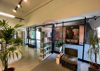 Shop Piazza Vittorio Veneto, 16M 
 Biella, Biella - photo 5