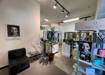 Shop Piazza Vittorio Veneto, 16M 
 Biella, Biella - photo 7