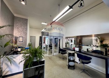 Shop Piazza Vittorio Veneto, 16M 
 Biella, Biella - photo 8