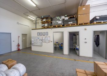 Capannone Via Giovanni Battista Feroggio, Torino - foto 11