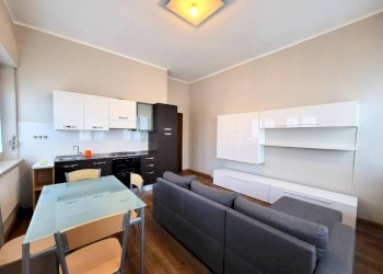 Cucina - Bilocale corso Nizza, 73, Cuneo (zona Donatello) - foto 2