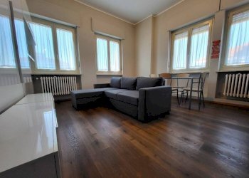 Salone - Bilocale corso Nizza, 73, Cuneo (zona Donatello) - foto 5