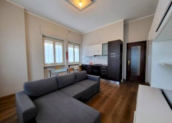 Salone - Bilocale corso Nizza, 73, Cuneo (zona Donatello) - foto 6