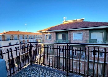 Balcone - Bilocale corso Nizza, 73, Cuneo (zona Donatello) - foto 25