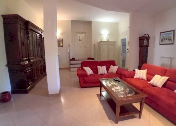 sala da pranzo - Villa Via Fiume Orta 6, Bolognano - foto 10