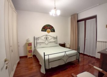 camera da letto - Villa Via Fiume Orta 6, Bolognano - foto 12