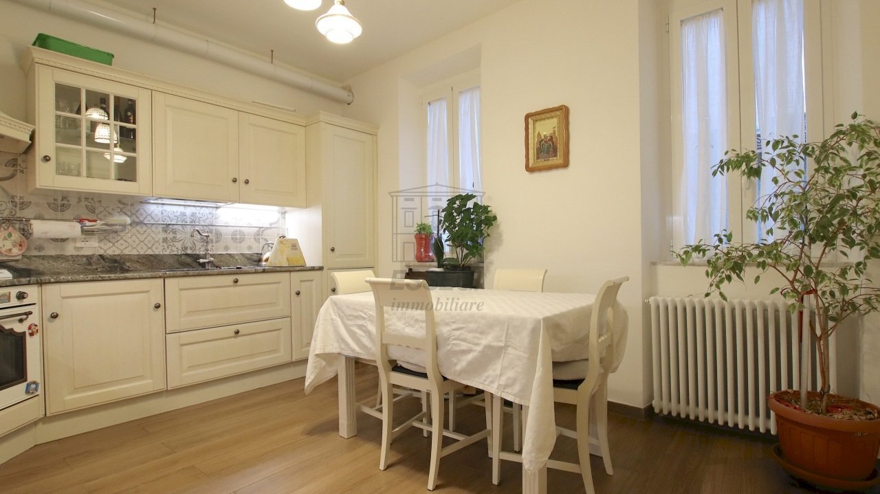 vendesi appartamento ristrutturato centro storico - Appartamento Via San Paolino 555, Lucca - foto 1