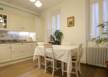 vendesi appartamento ristrutturato centro storico - Appartamento Via San Paolino 555, Lucca - foto 1