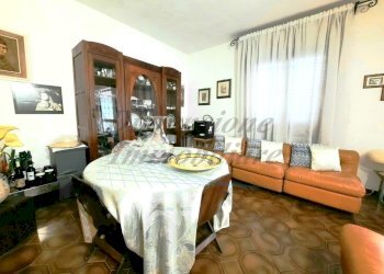 20231122_145730 (FILEminimizer).jpg - Appartamento Viale della Repubblica, Cecina - foto 4