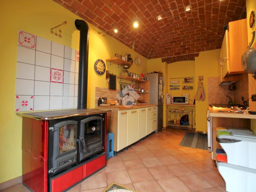 Casa indipendente Località Valentino, Verrua Savoia - foto 2