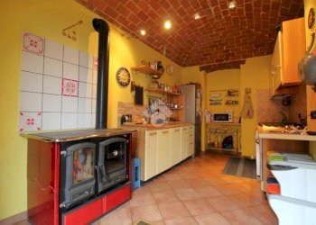 Casa indipendente Località Valentino, Verrua Savoia - foto 2
