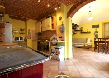 Casa indipendente Località Valentino, Verrua Savoia - foto 4