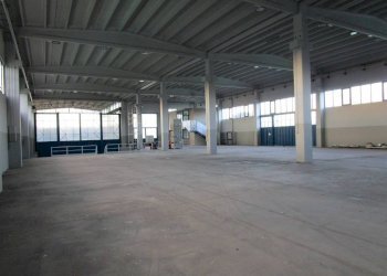 Capannone SP48, Taranto - foto 4