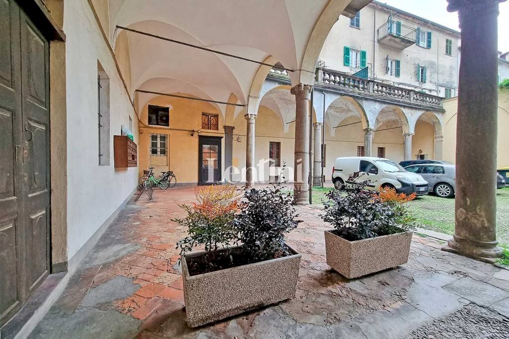 Interno palazzo - Trilocale via Giuseppe Garibaldi, 22, Casale Monferrato - foto 3