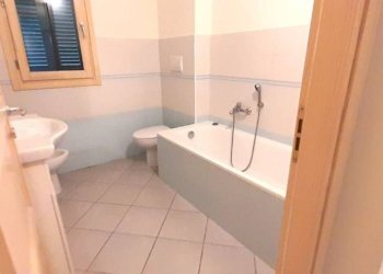 BAGNO - Trilocale via Raffaello Caverni, 69, Montelupo Fiorentino - foto 2