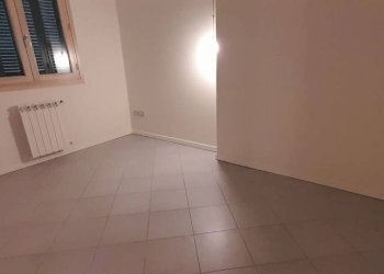 CAMERA - Trilocale via Raffaello Caverni, 69, Montelupo Fiorentino - foto 10