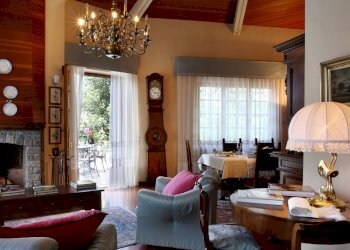 sala1part.jpg - Villa Fivizzano - foto 15